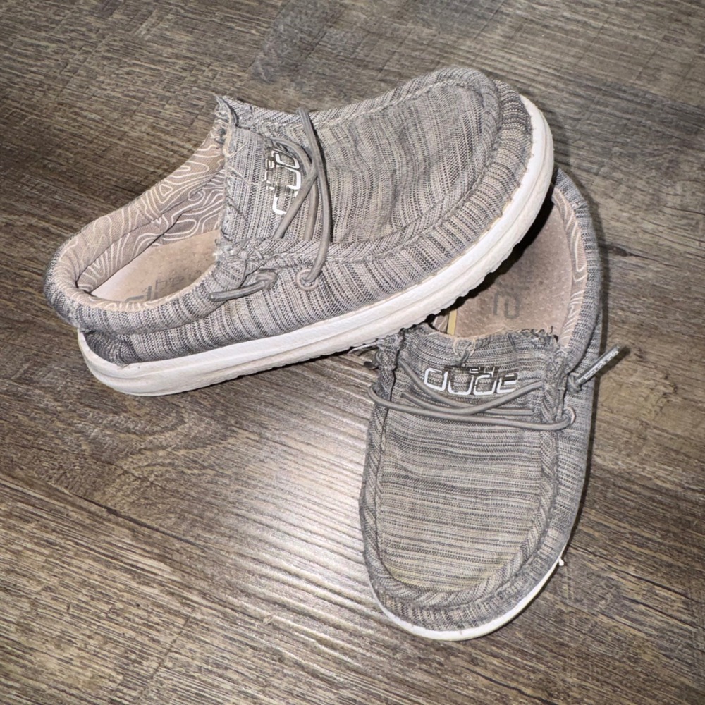 HEYDUDE Wally Toddler Kids Size 10 Linen Stone Gray Slip On Loafers Shoes